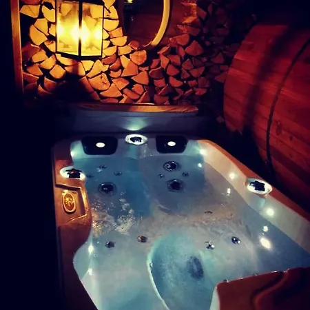 Chateau Martin Apartment *