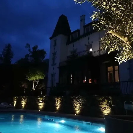 Chateau Martin Apartment